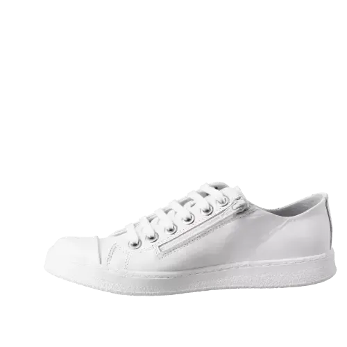 Chacal Women's Ceraline Sneakers- White