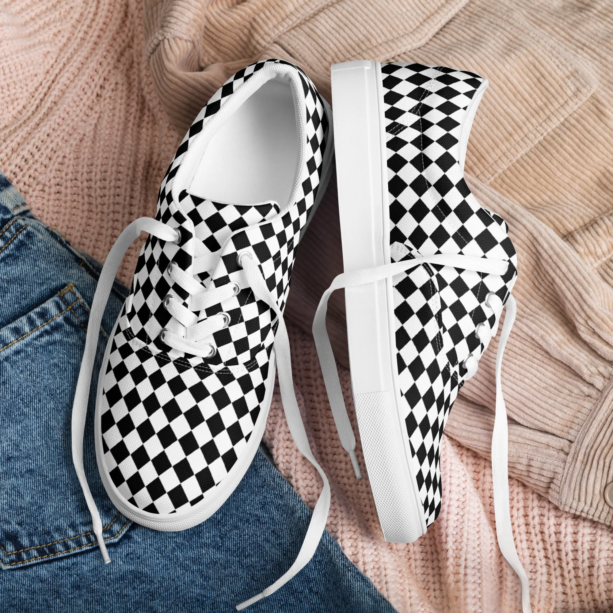 Men’s lace-up canvas shoes