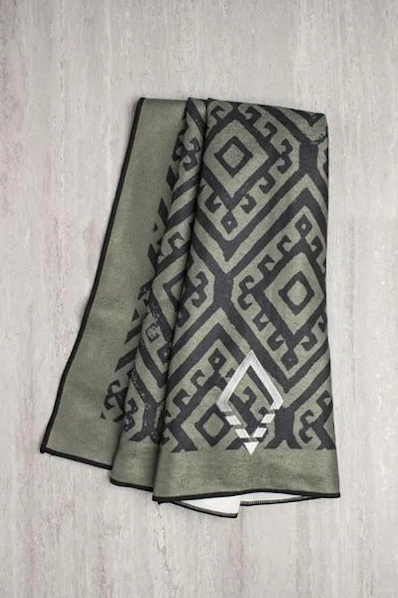 NOMADIX // YOGA TOWEL - AMAZON