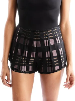 Pleated Shorts in Plaid