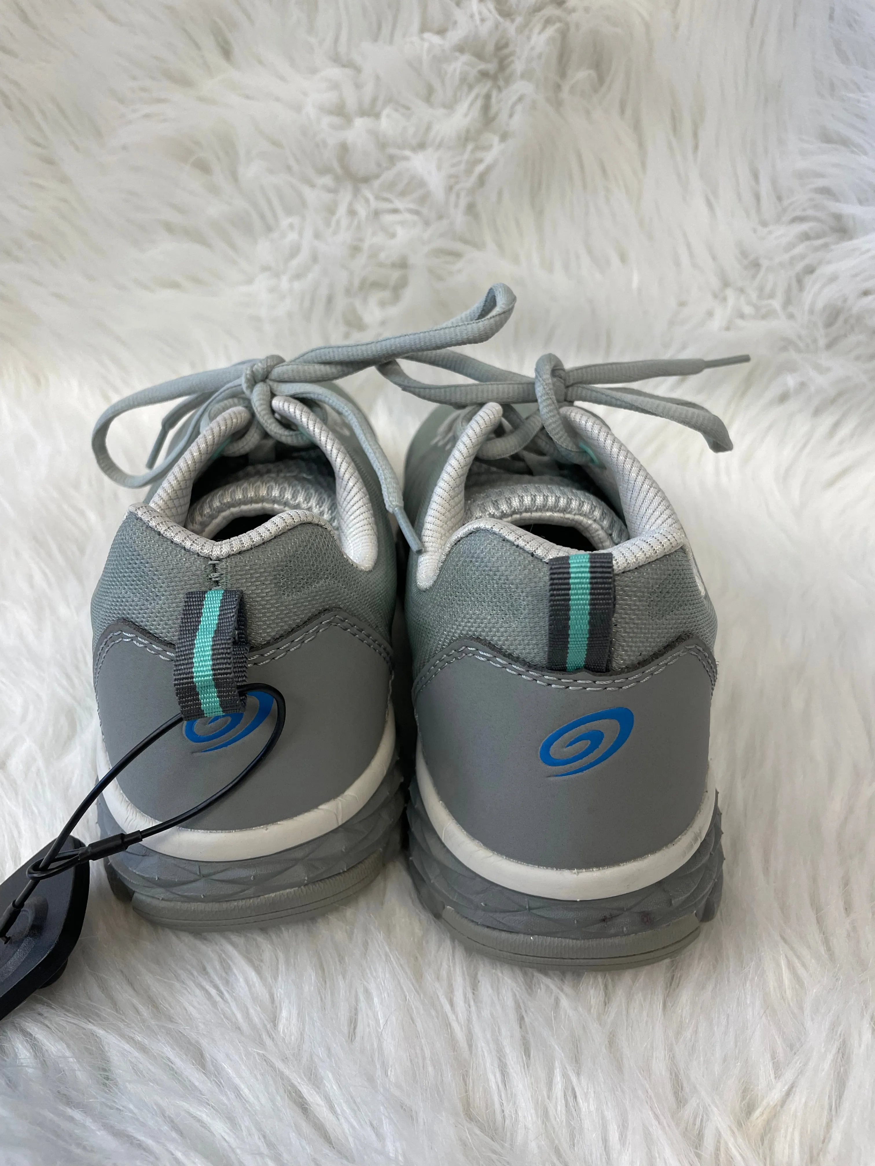 Shoes Sneakers By nautilus In Grey, Size: 8.5