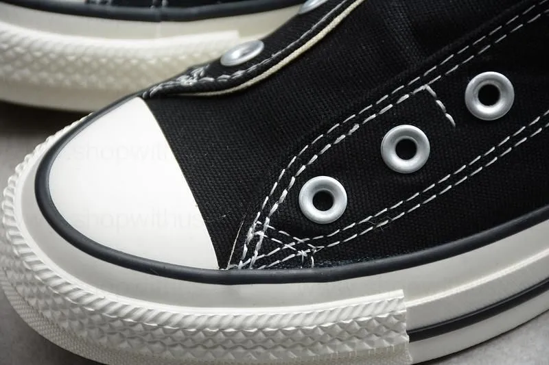 WMNSConverse Chuck Taylor All Star Sneakers - Black
