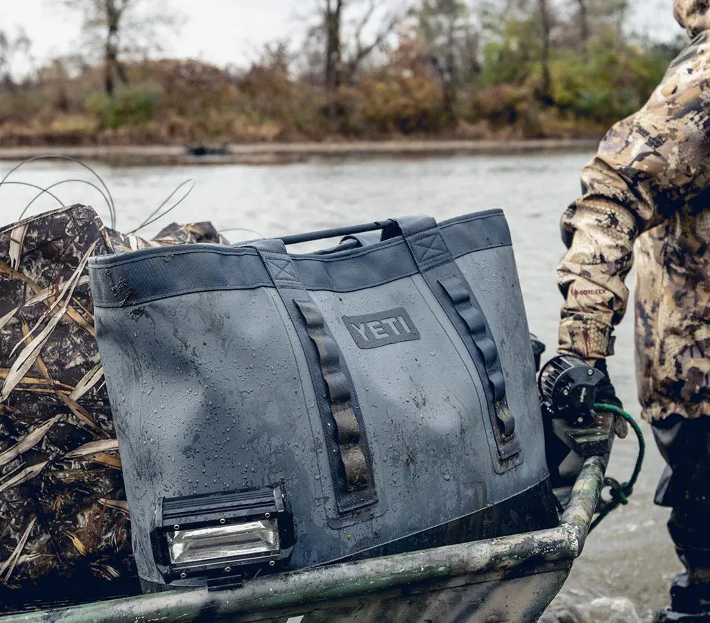 YETI® Camino Carryall 35 2.0